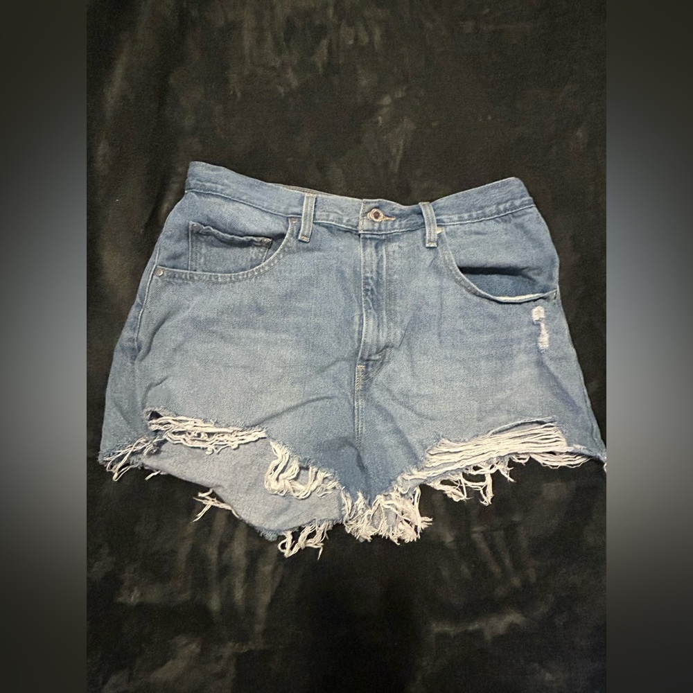 High rise cutoff mom shorts